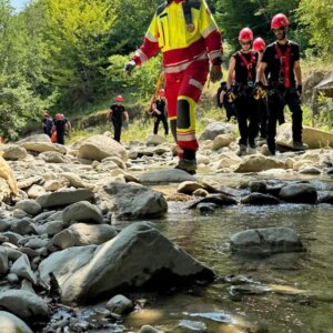 gurcistanda arama kurtarma egitimi gdSwHyEr