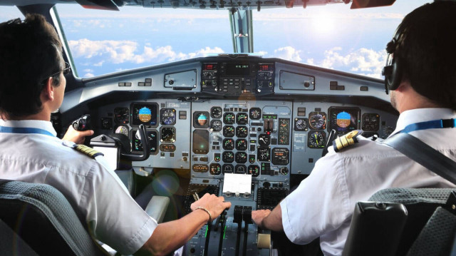 pilot-adaylari-icin-yeni-sinav-sistemi-basvuru-surekli-sinav-esnek-ve-iki-asamali-qMmSkOdA.jpeg