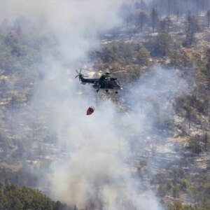 sakar daginda yanginla mucadele devam ediyor c2O9k1tG
