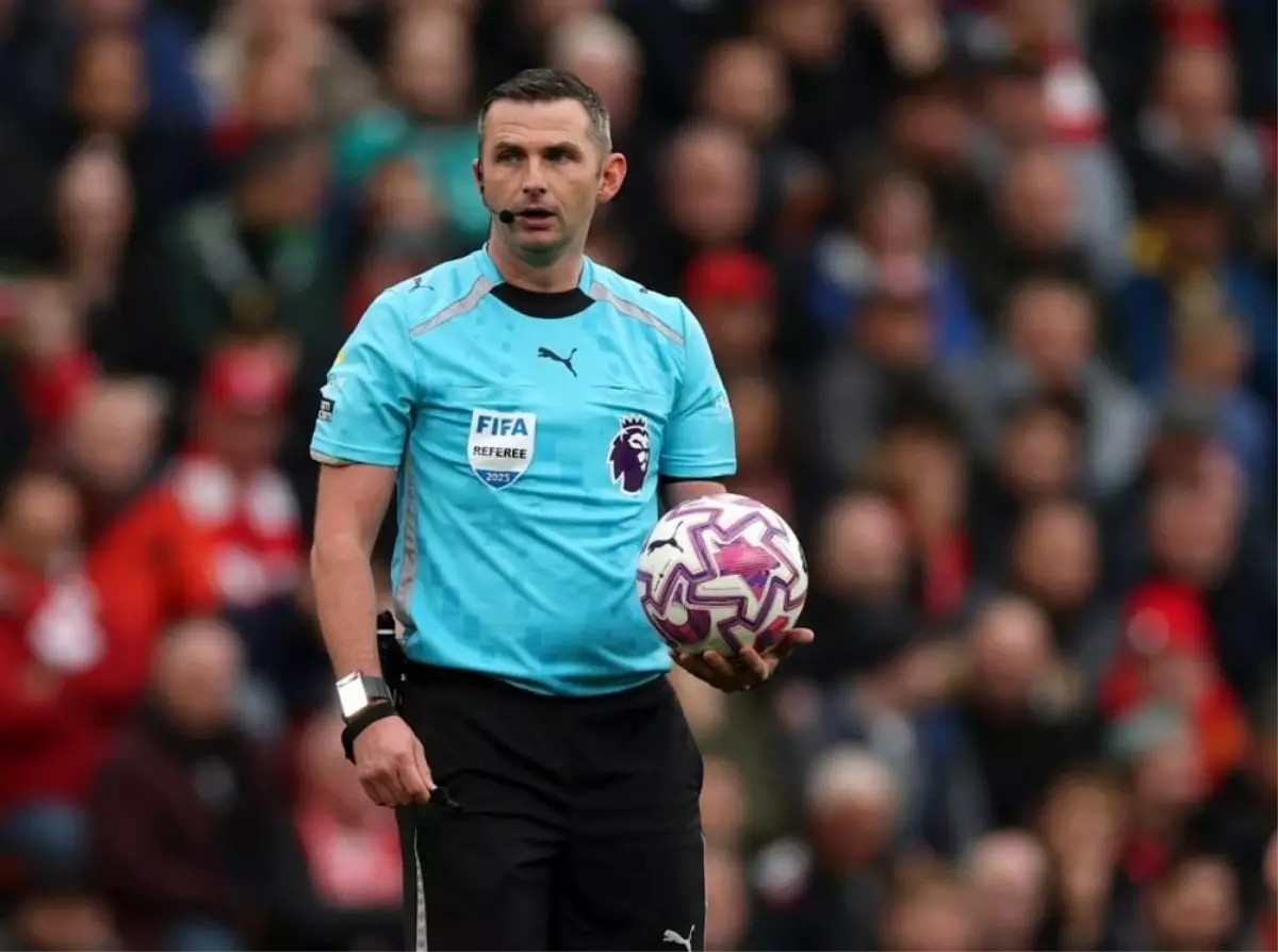 galatasaray bodoglimt macinda hakem michael oliver OmsW9iLK.jpg