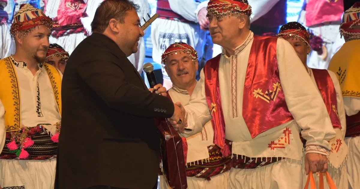 manisada balikesir ruzgari vfzRS97I