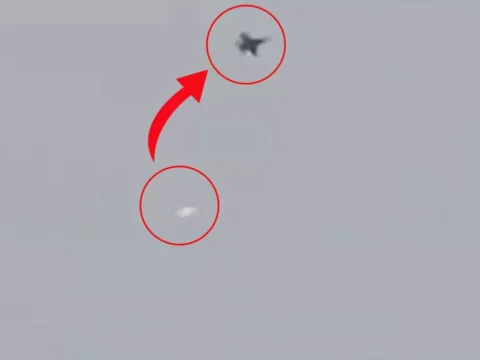 İran, ABD’nin F/A-18 Savaş Uçaklarını Vurduğunu İddia Etti