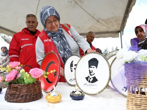 Kadirli’de Sosyal Dayanışma İçin Kermes Etkinliği