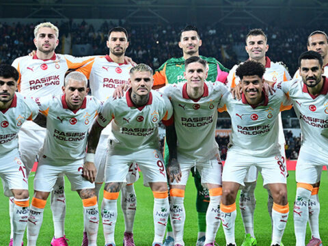 Galatasarayda surpriz karar gorusmelere basladi takimdan ayriliyor RtpUIivK